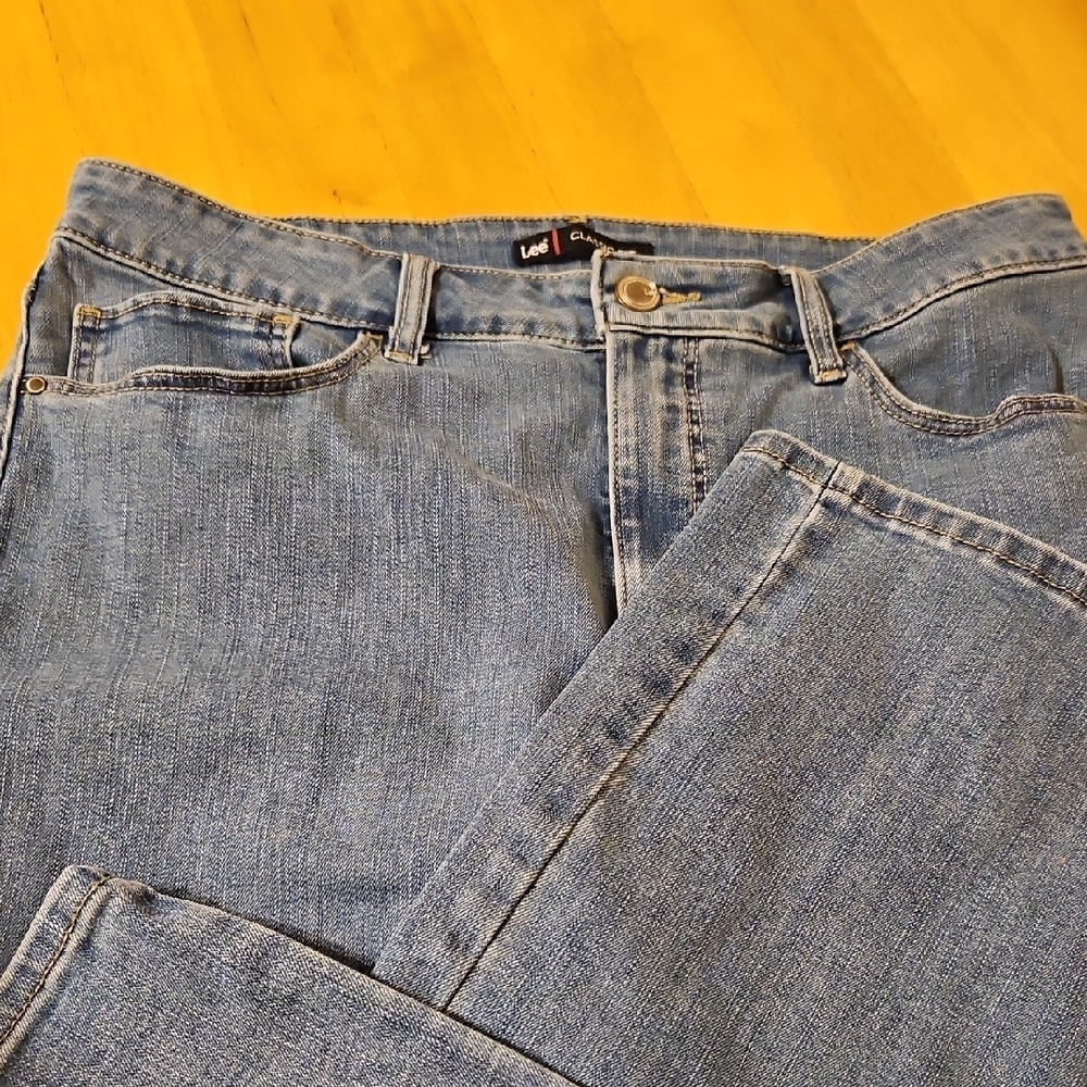 Lee Classic Straight Leg Jeans